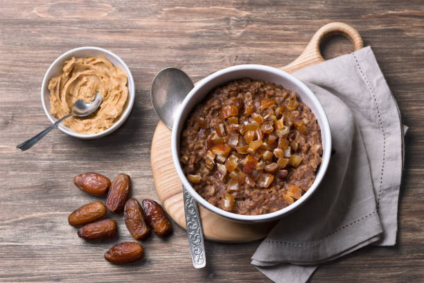 Vegan Date and Peanut Butter Porridge